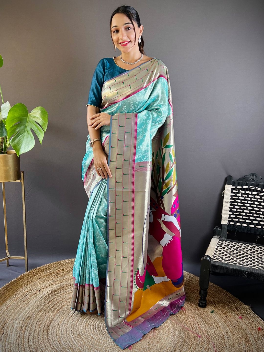 

DIVASTRI Woven Design Zari Paithani Saree, Blue