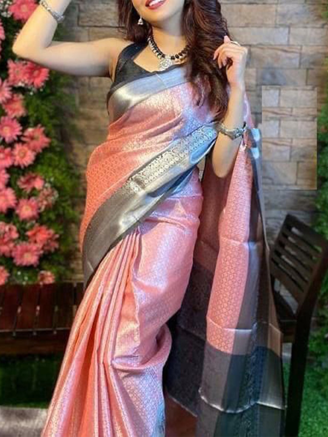 

JULEE Woven Design Zari Pure Silk Banarasi Saree, Pink