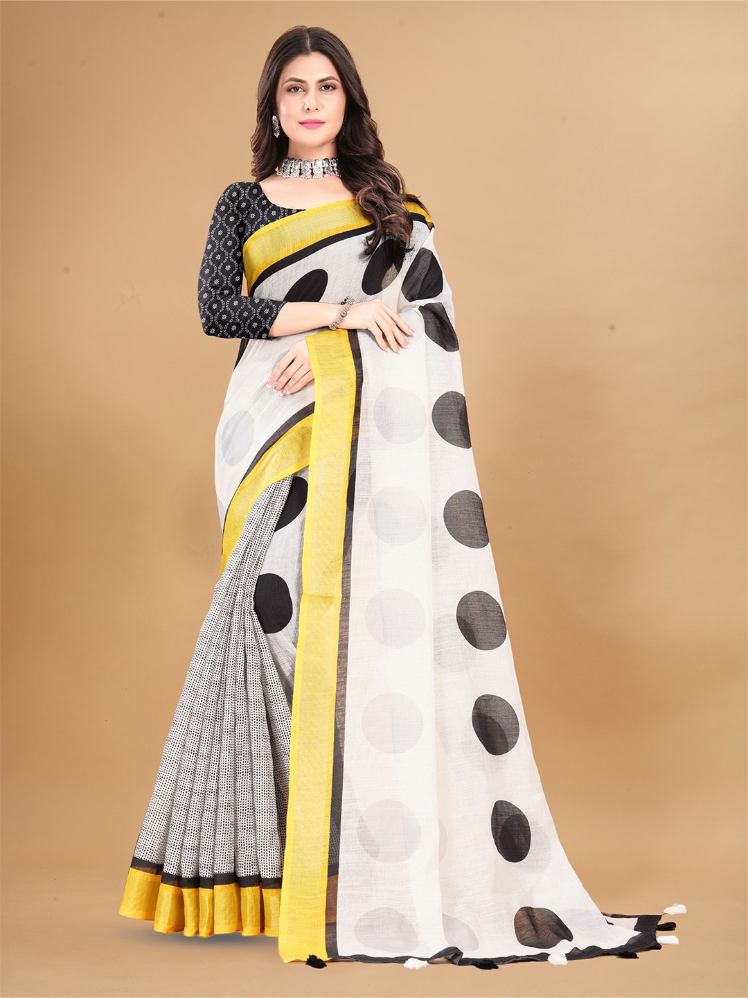 

Anouk Polka Dot Zari Linen Blend Saree, White