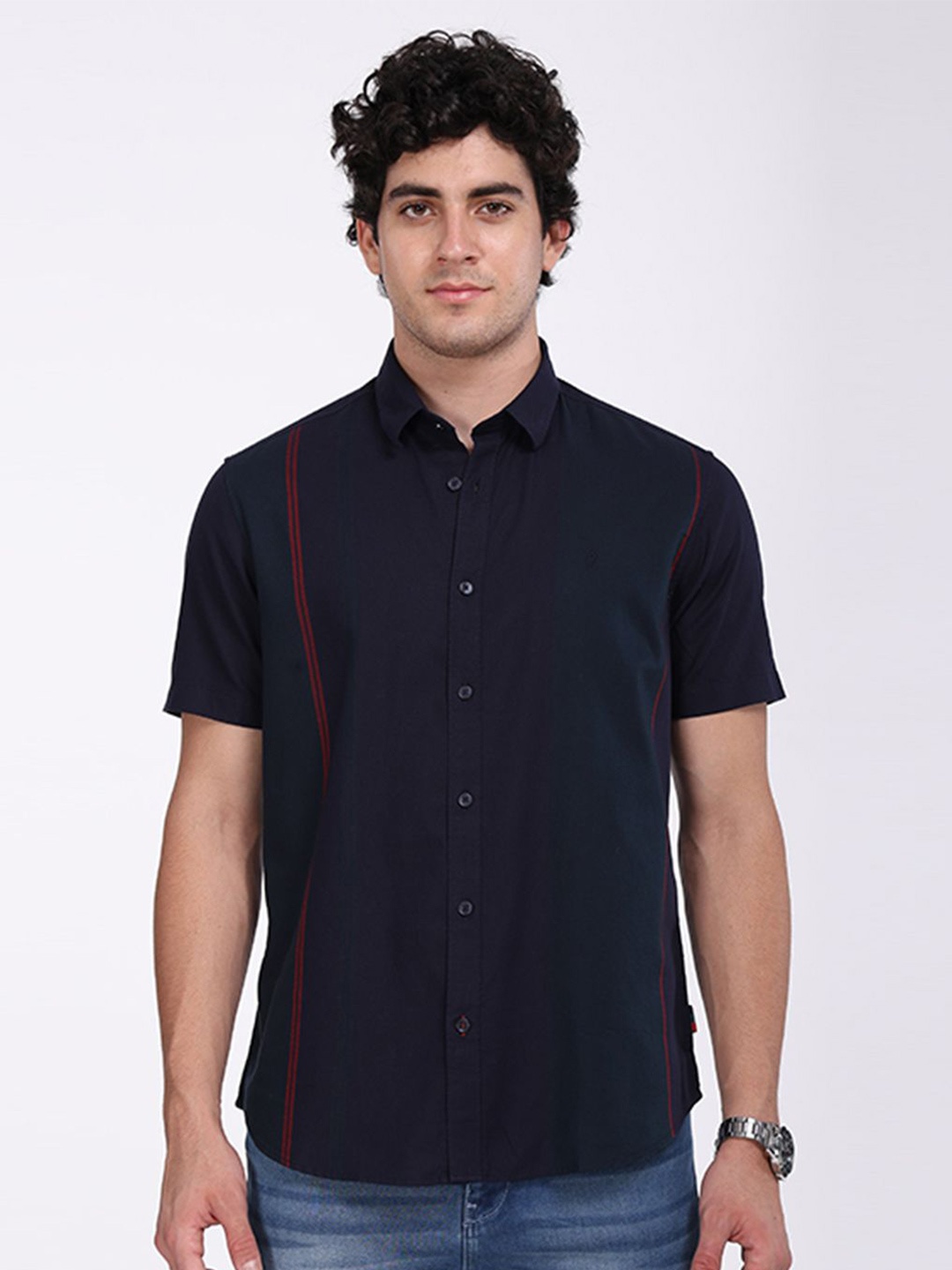 

Indian Terrain Men Classic Slim Fit Opaque Casual Shirt, Blue