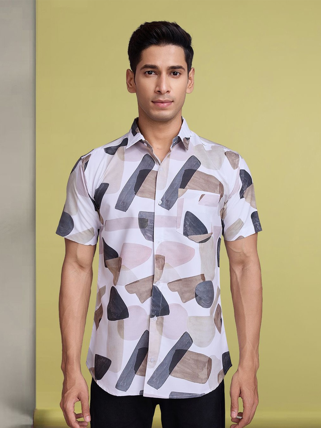 

Moda Rapido Men Standard Floral Opaque Printed Casual Shirt, Multi