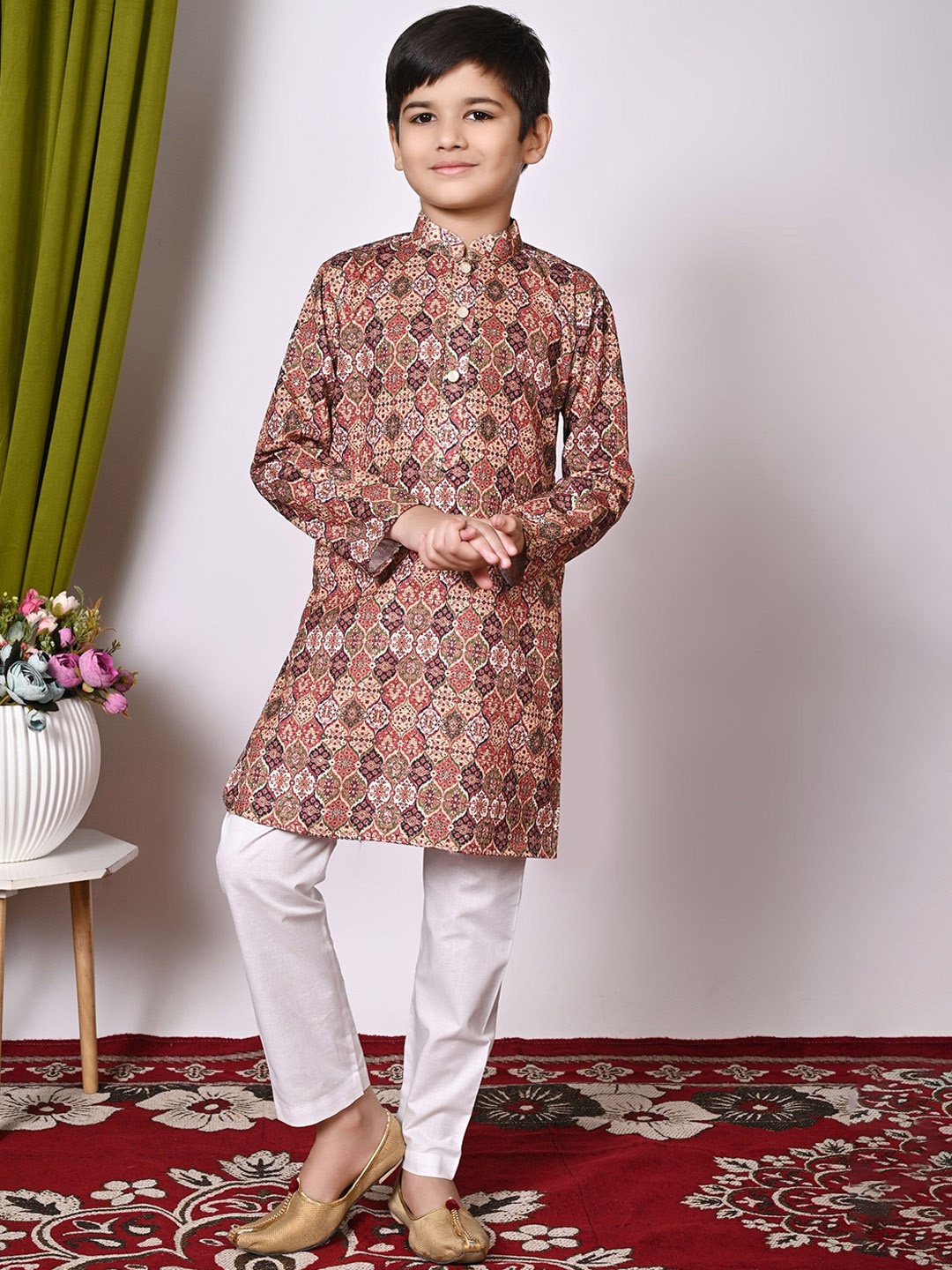 

Cae Boys Ethnic Motifs Embroidered Sequinned Mandarin Collar Kurta With Pyjamas, White