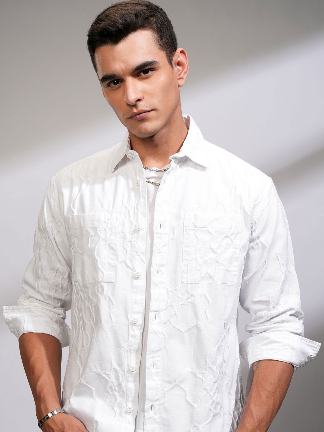

HIGHLANDER Men Terry Effect Jacquard Casual Shirt, White
