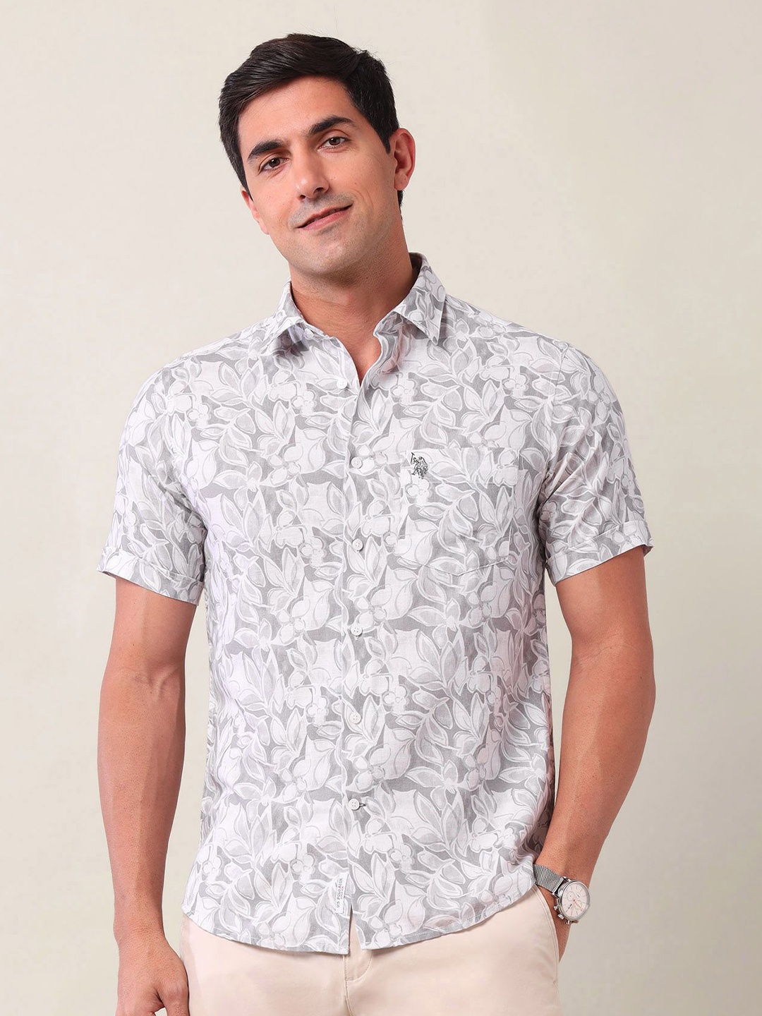 

U.S. Polo Assn. Men Classic Tailored Fit Floral Opaque Printed Casual Shirt, Grey