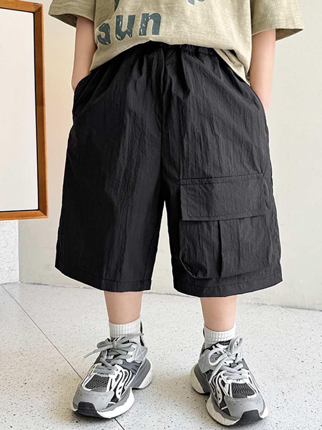 

LULU & SKY Boys Shorts, Black