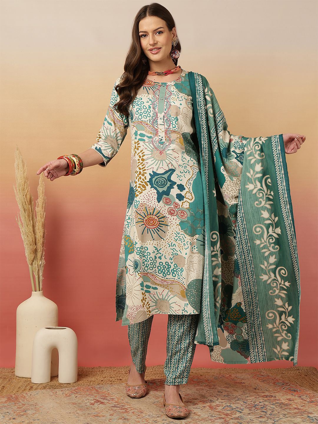 

Sangria Digital Printed Kurta with Trouser & Dupatta, Blue