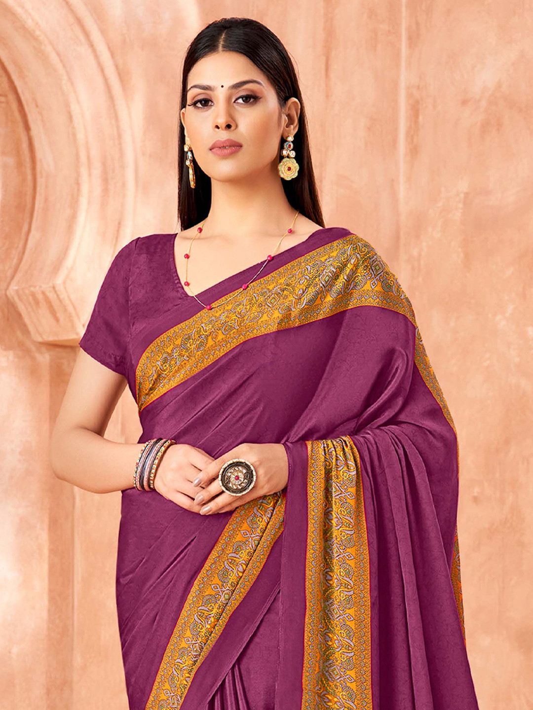

Mitera Ethnic Motifs Sungudi Saree, Purple