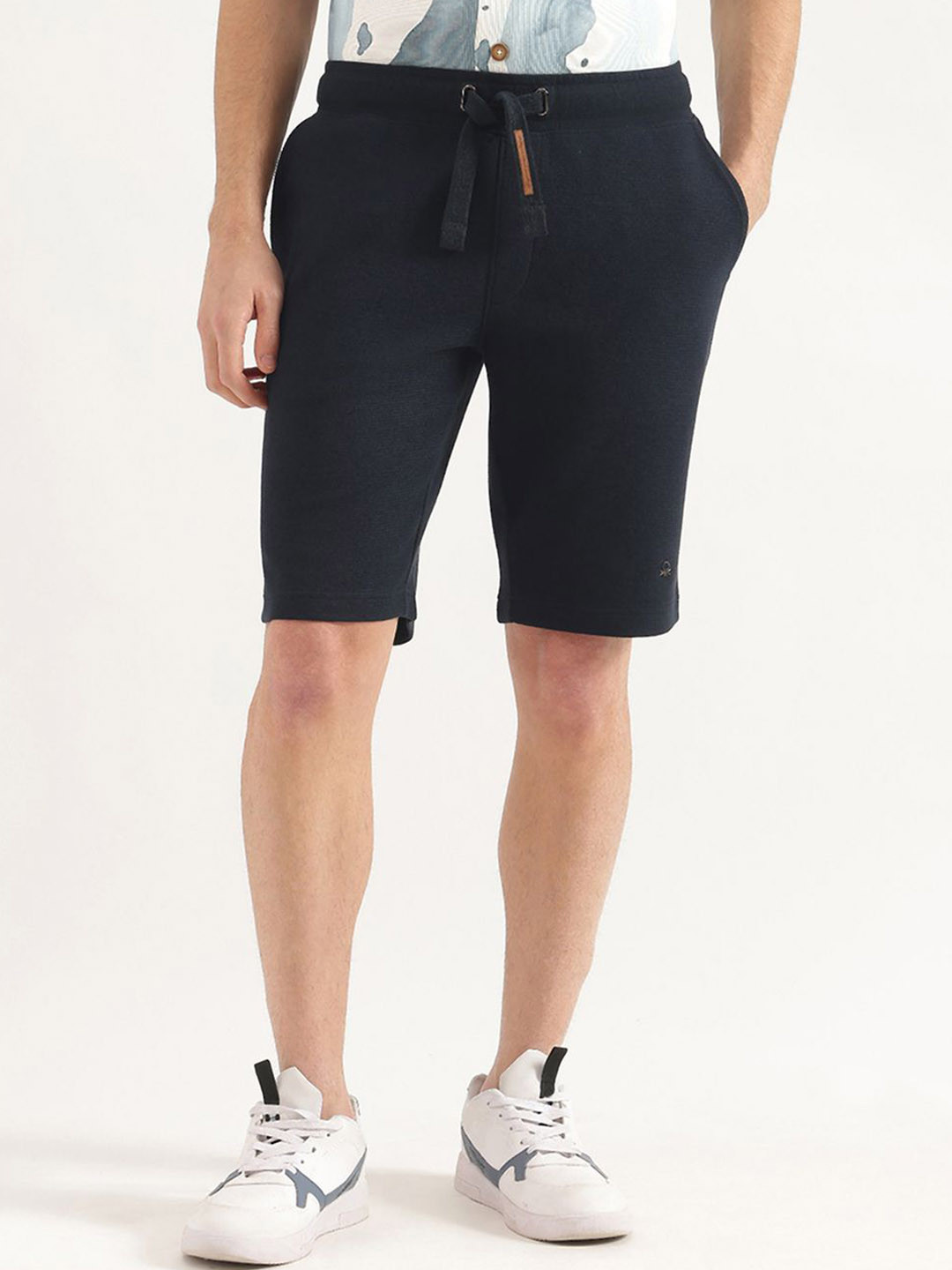 

United Colors of Benetton Men Shorts, Blue