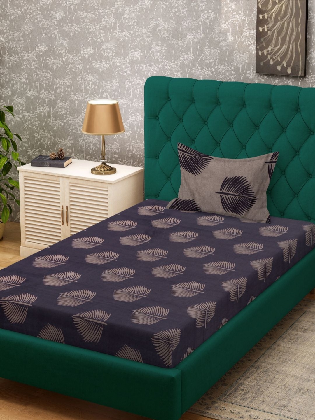 

KLOTTHE Purple & Brown Floral Printed 300 TC Single Bedsheet Set 2.25 m x 1.50 m