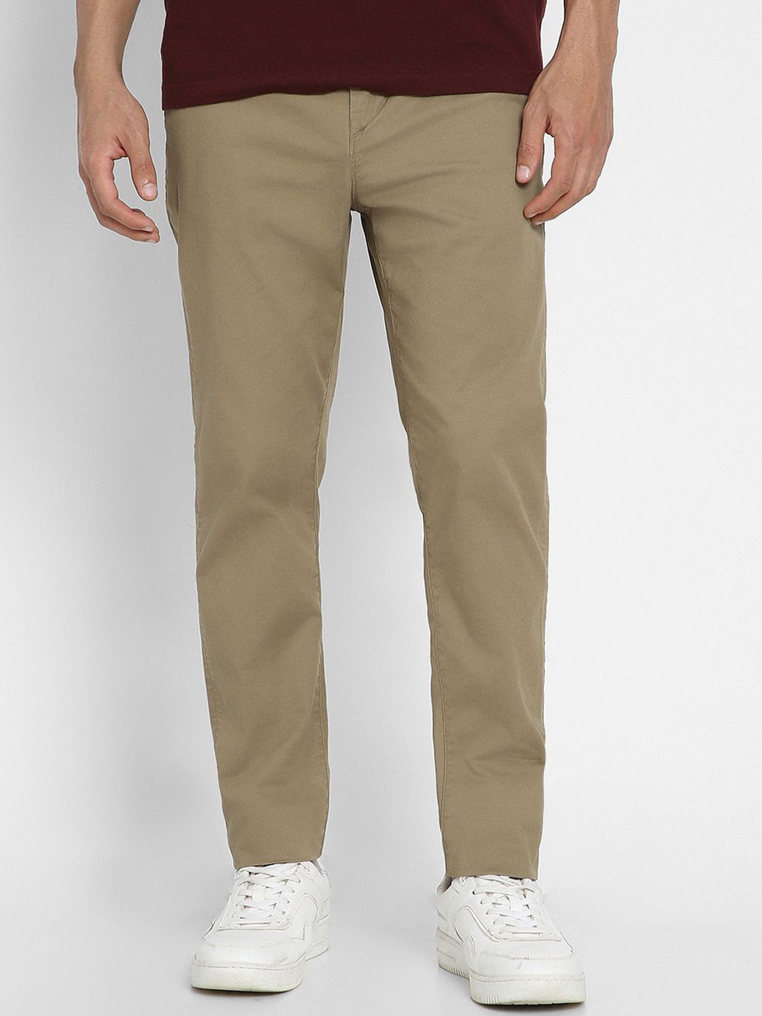 

AMERICAN EAGLE OUTFITTERS Men Trousers, Khaki