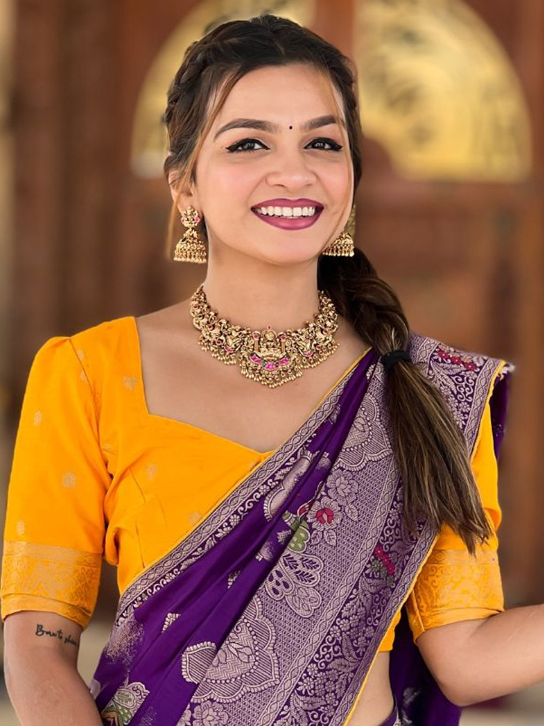 

South Temple Jewellery Gold-Plated Artificial Stones Studded Jewellery Set