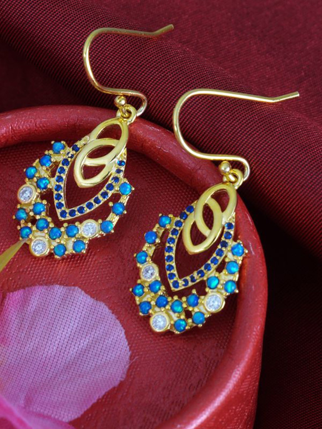 

Tuanz Silver Jewelry 925 Sterling Silver Contemporary Shaped Drop Earrings, Gold