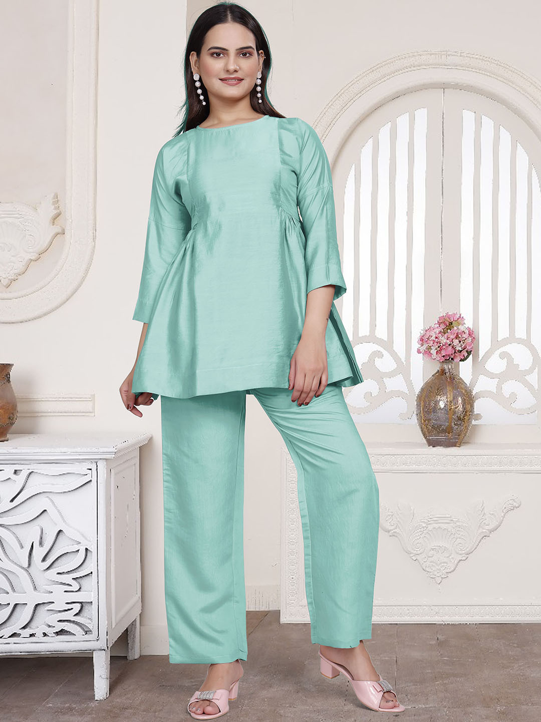 

Balora Round Neck Tunic And Trousers, Sea green