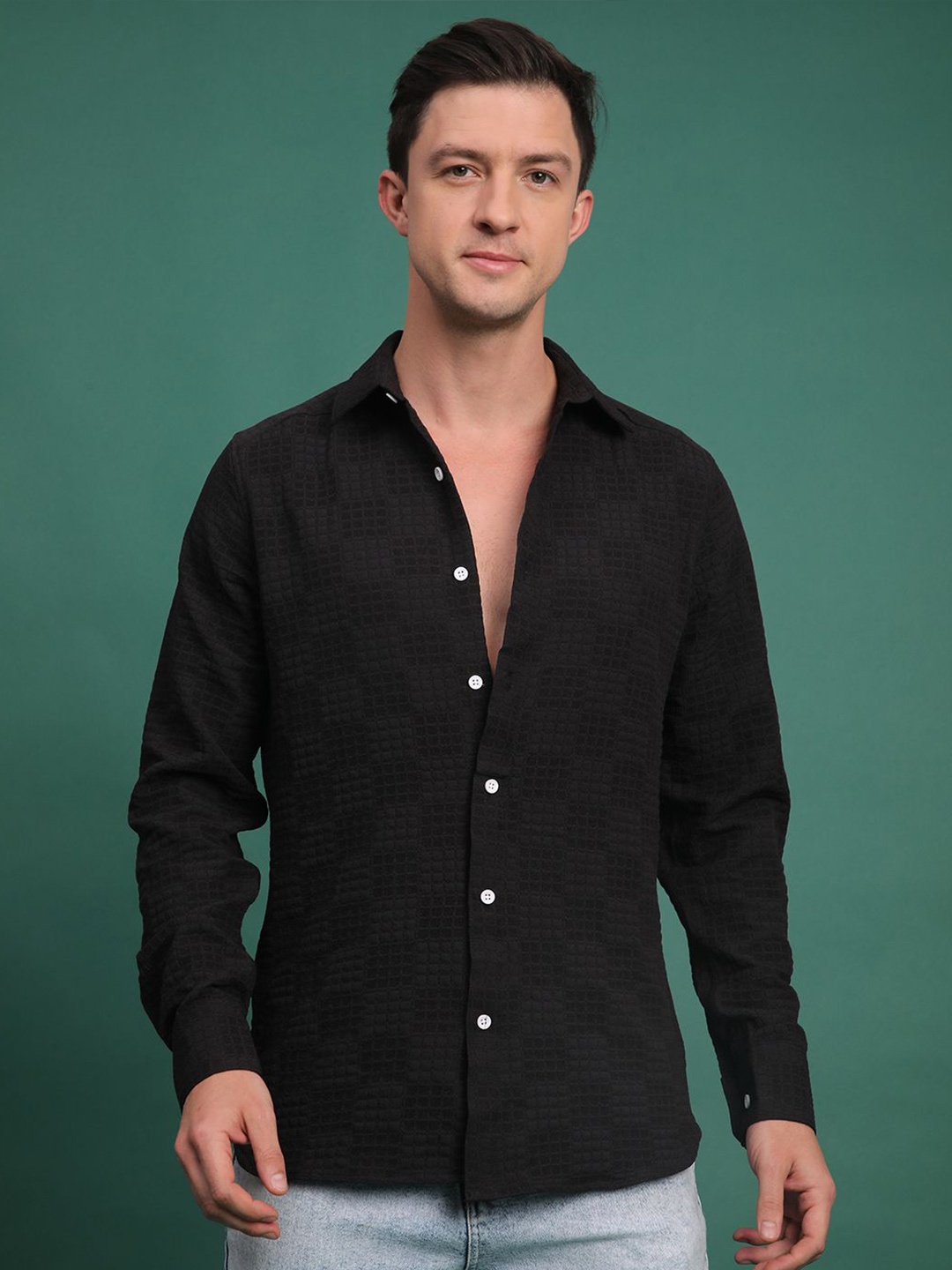 

Voroxy Men Relaxed Opaque Casual Shirt, Black