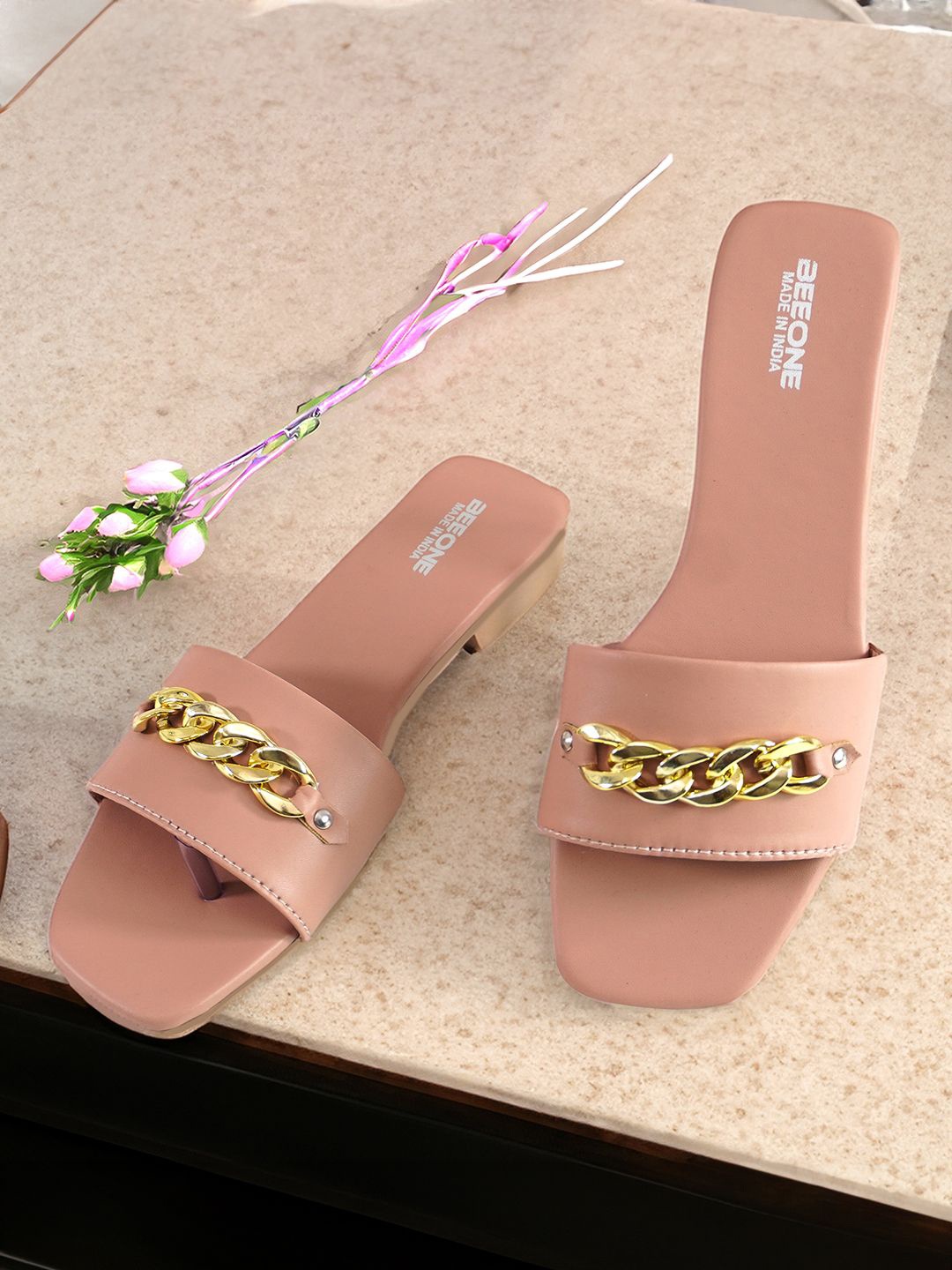 

Beeone Women Embellished One Toe Flats with Embroidered, Pink