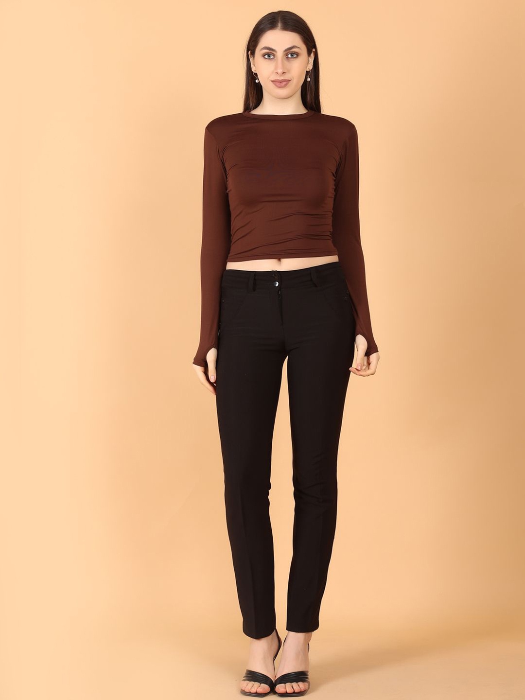 

SIGHTBOMB Round Neck Fitted Crop Top, Brown