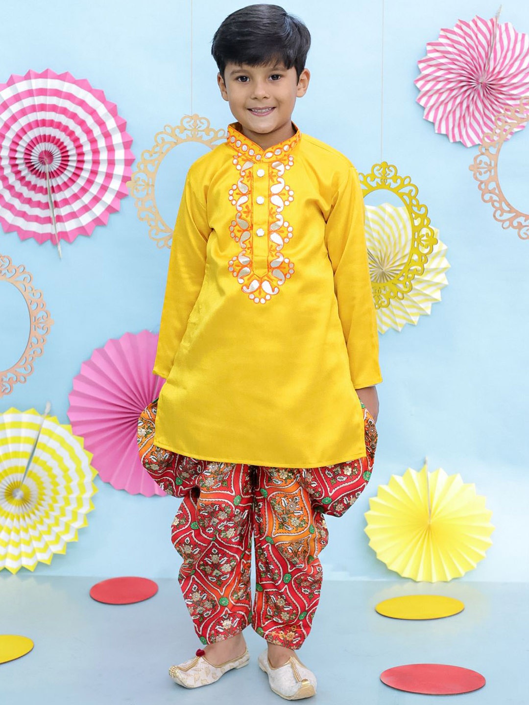 

KID1 Boys Floral Embroidered Gotta Patti Work Kurta With Dhoti Pants, Yellow