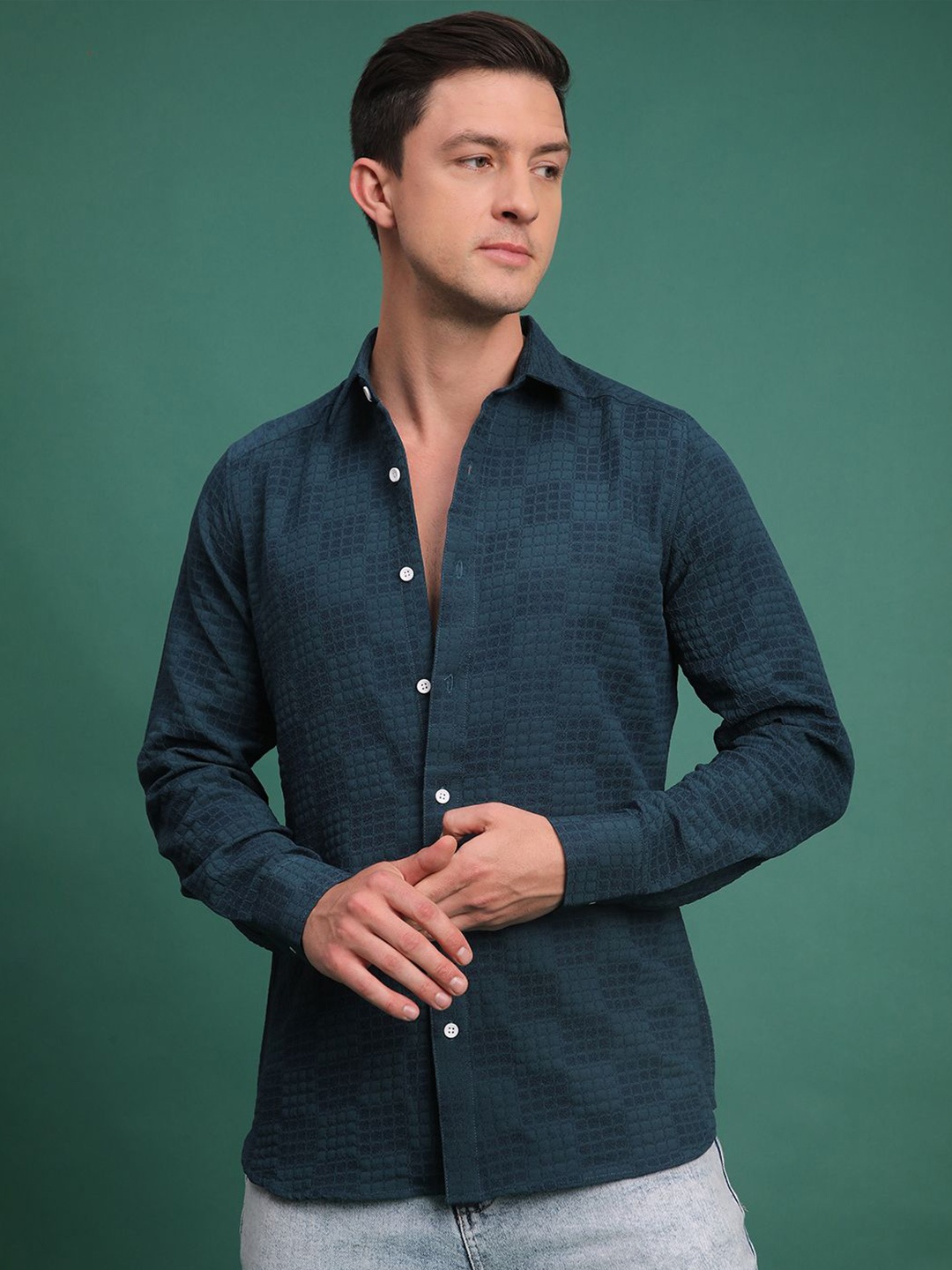 

Voroxy Men Relaxed Opaque Casual Shirt, Blue