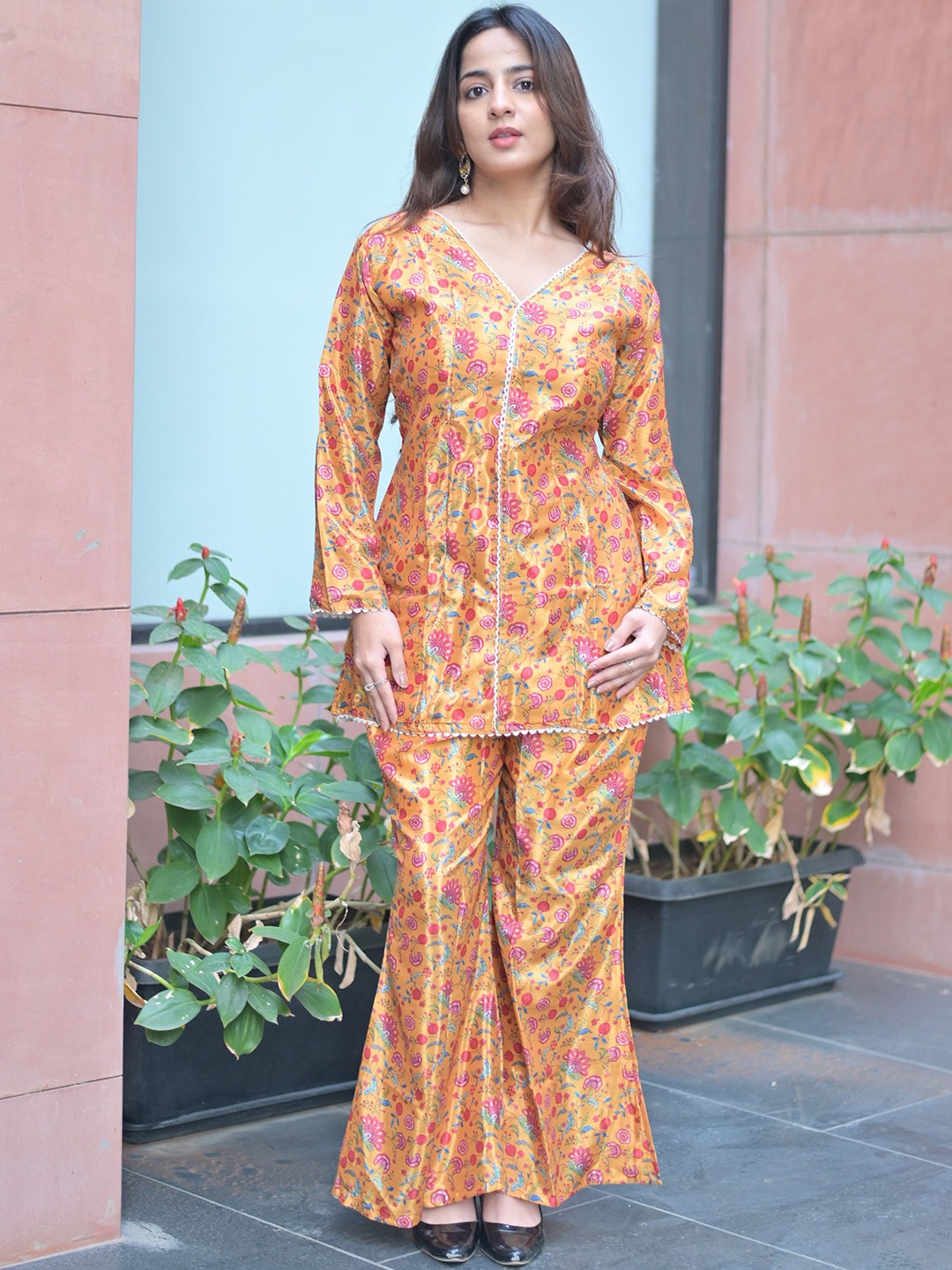 

MYLANA Floral Printed V-Neck Top With Trousers Co-Ords, Yellow