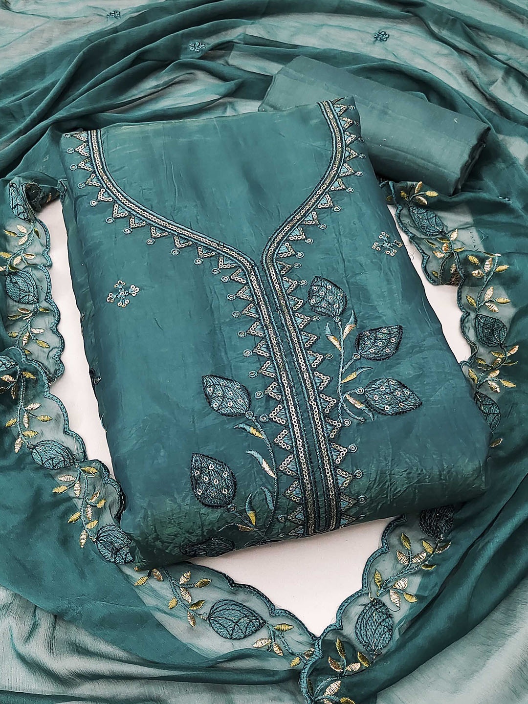 

SAINOOR Floral Embroidered Sequnnied Pure Silk Semi-Stitched Dress Material, Sea green