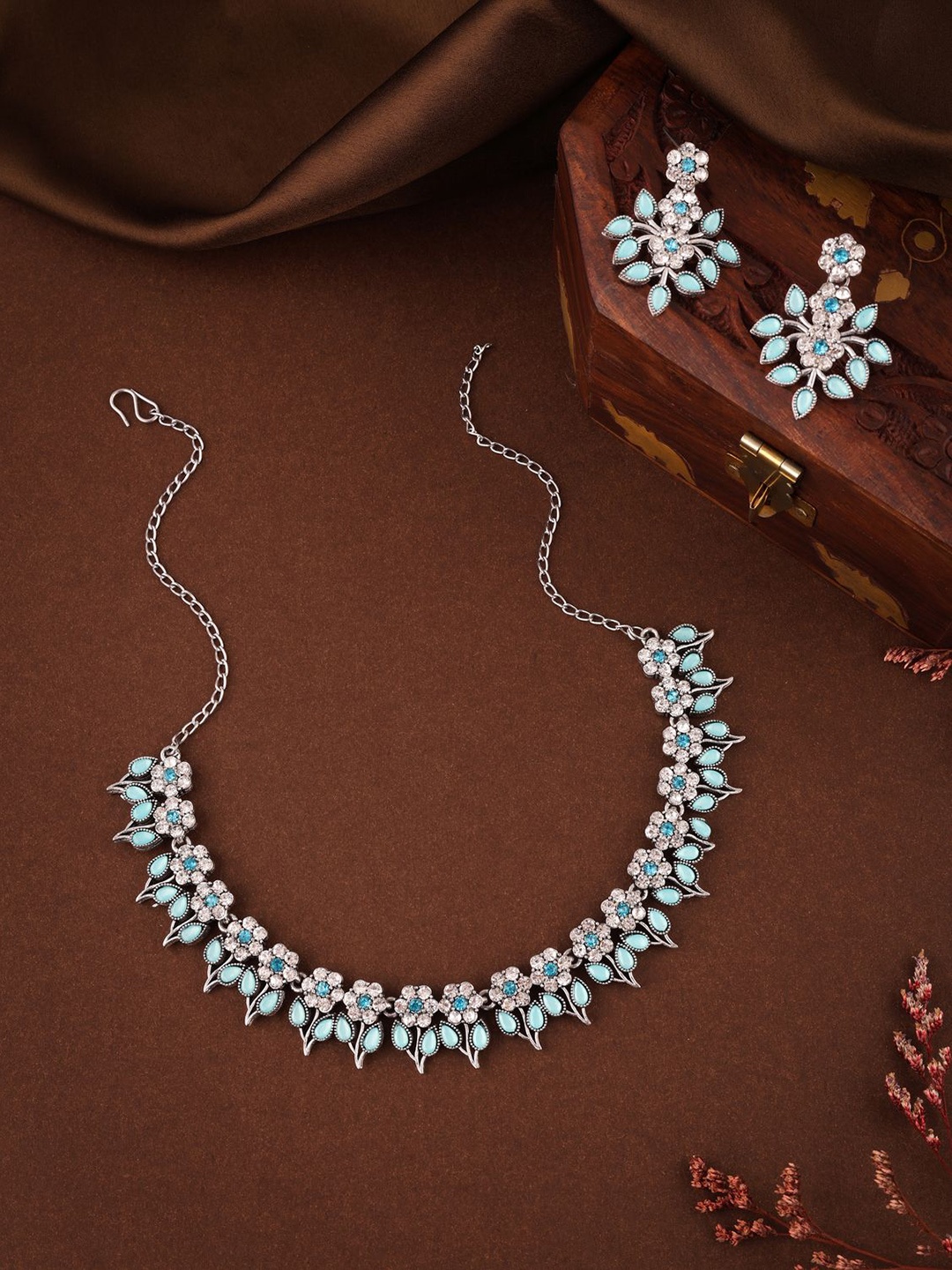 

Anouk Silver-Plated Artificial Stone Studded Necklace With Earrings
