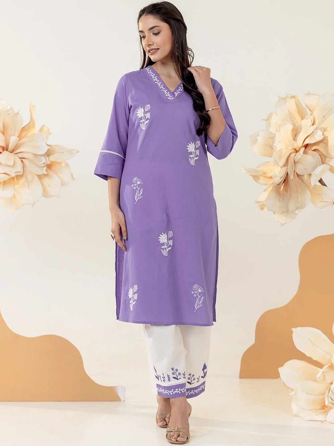 

MISRI Floral Embroidered Thread Work Pure Cotton Straight Kurta With Trouser, Purple
