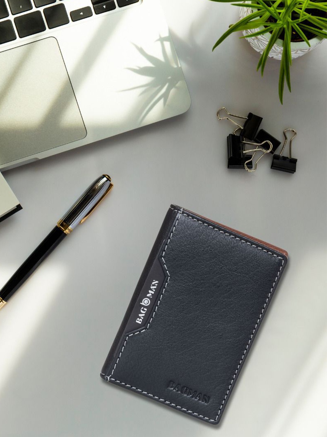 

BAGMAN Men Leather Card Holder, Black