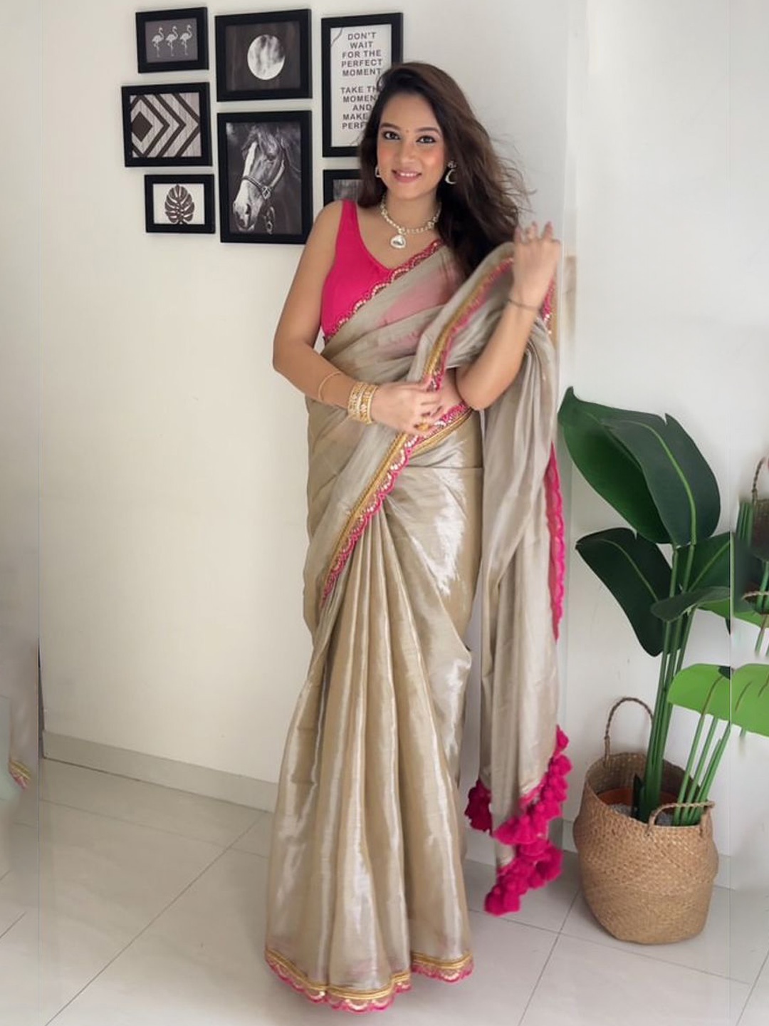 

Rujave Embroidered Solid Tissue Saree, Cream