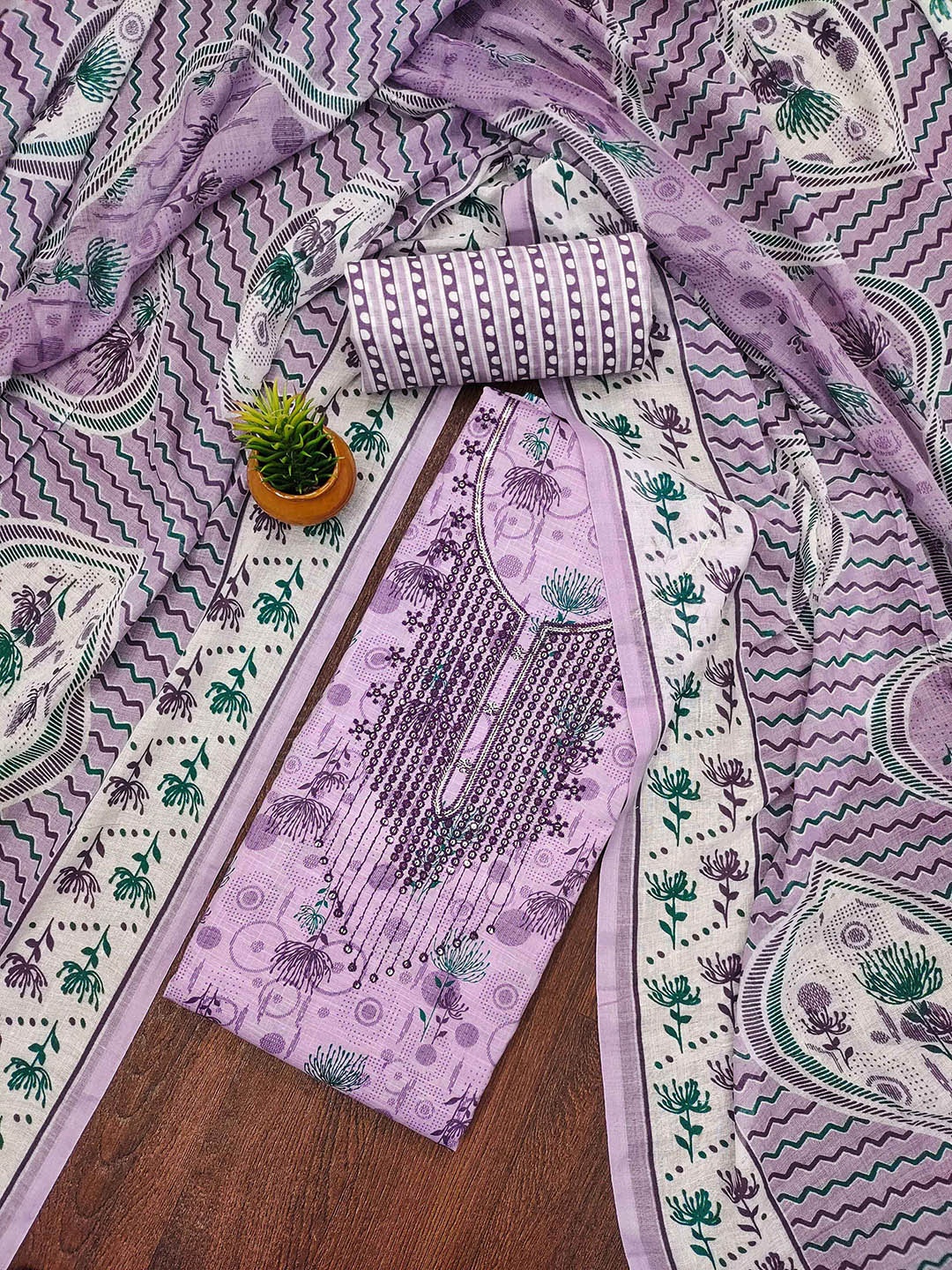 

SAINOOR Floral Printed Sequinned Pure Cotton Unstitched Dress Material, Lavender