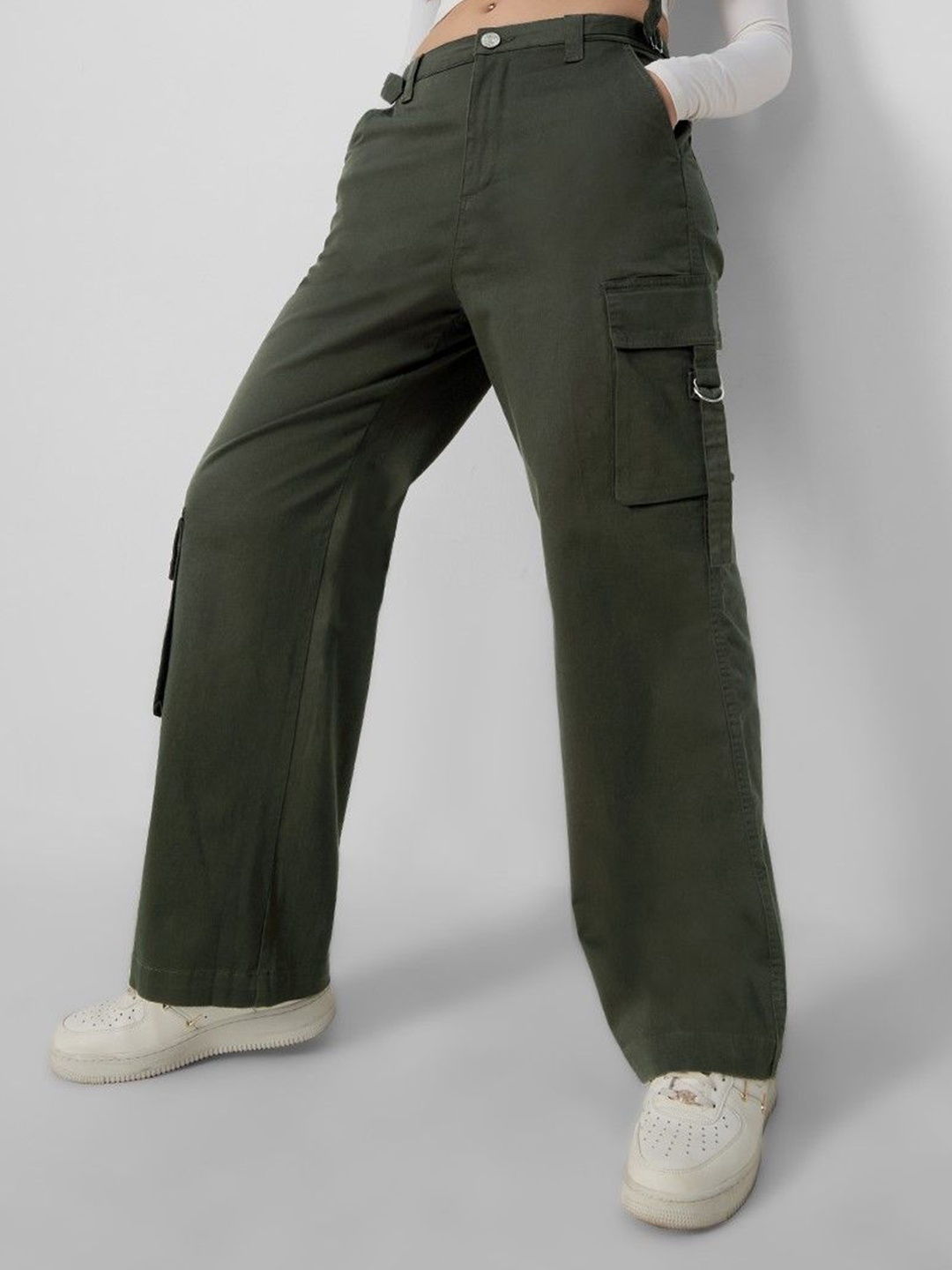 

The Souled Store Women Straight Fit High-Rise Cargos Trousers, Olive