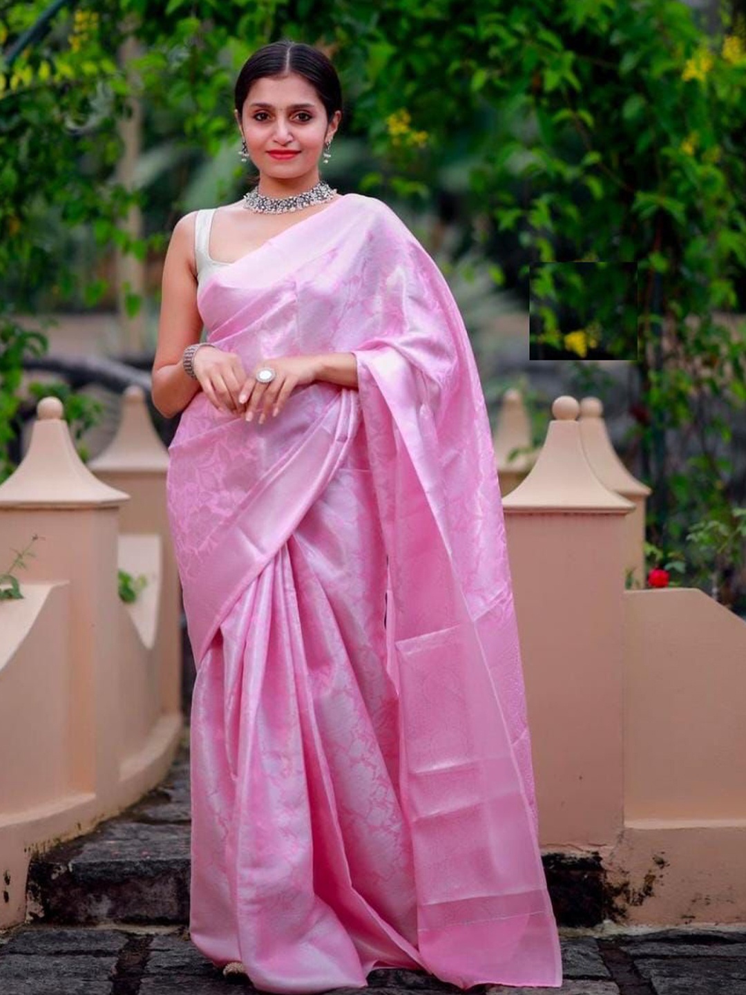 

JULEE Woven Design Zari Pure Silk Banarasi Saree, Pink