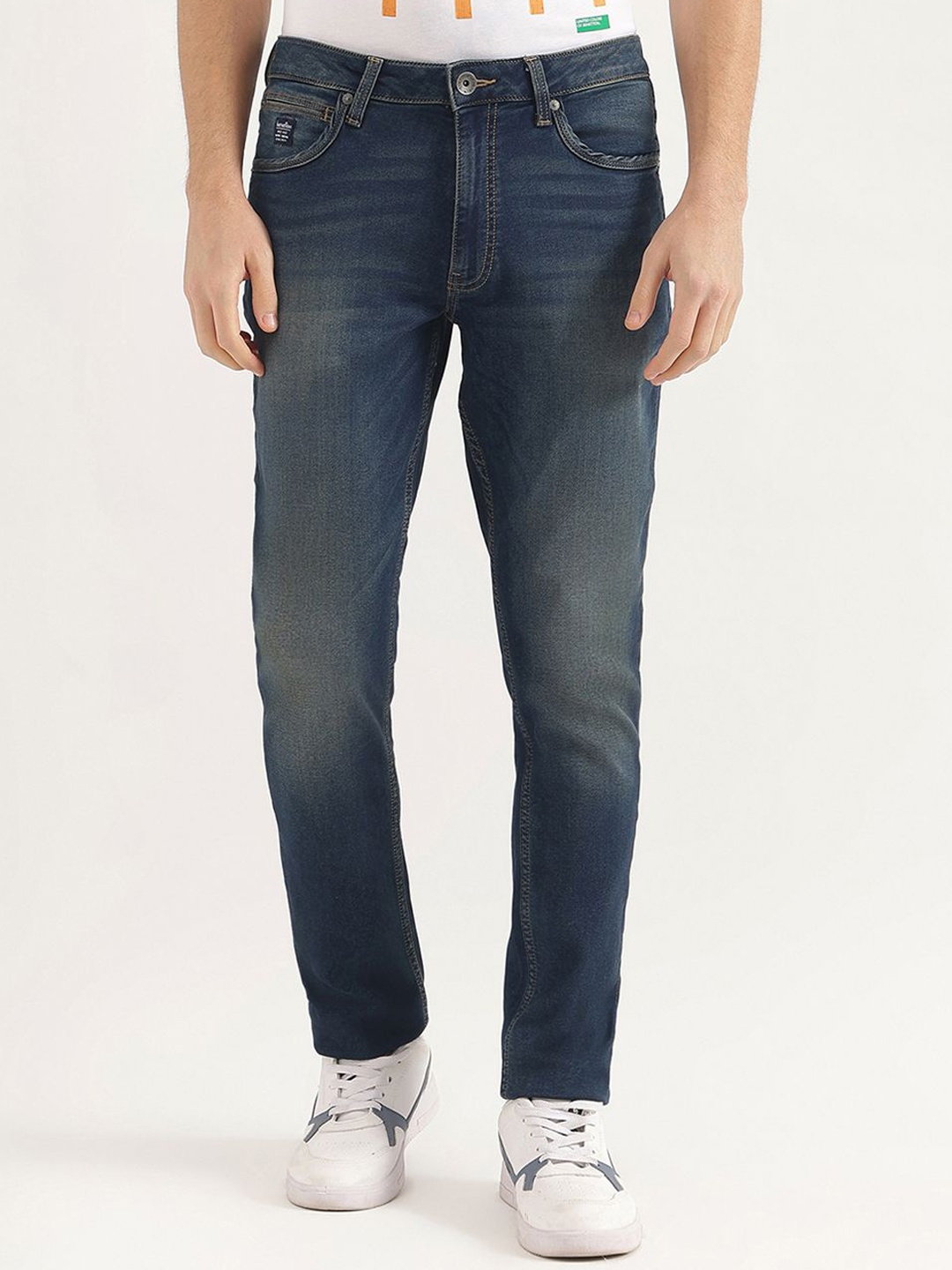 

United Colors of Benetton Men Tapered Fit Heavy Fade Jeans, Blue