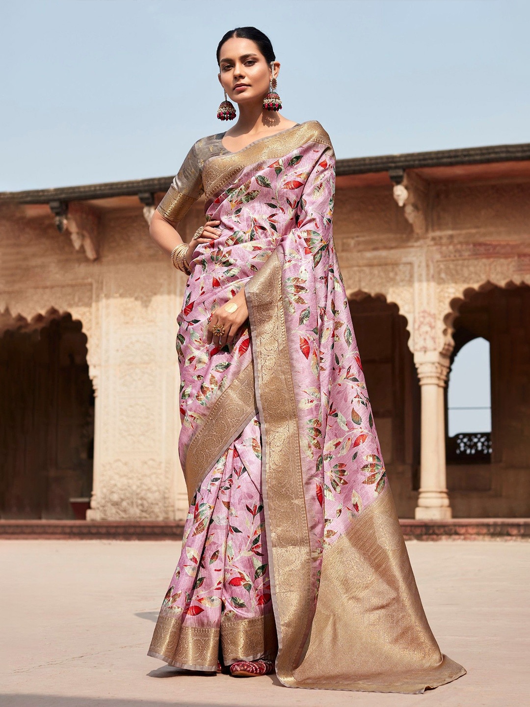 

MySilkLove Cupid Pink Banarasi Handloom Saree