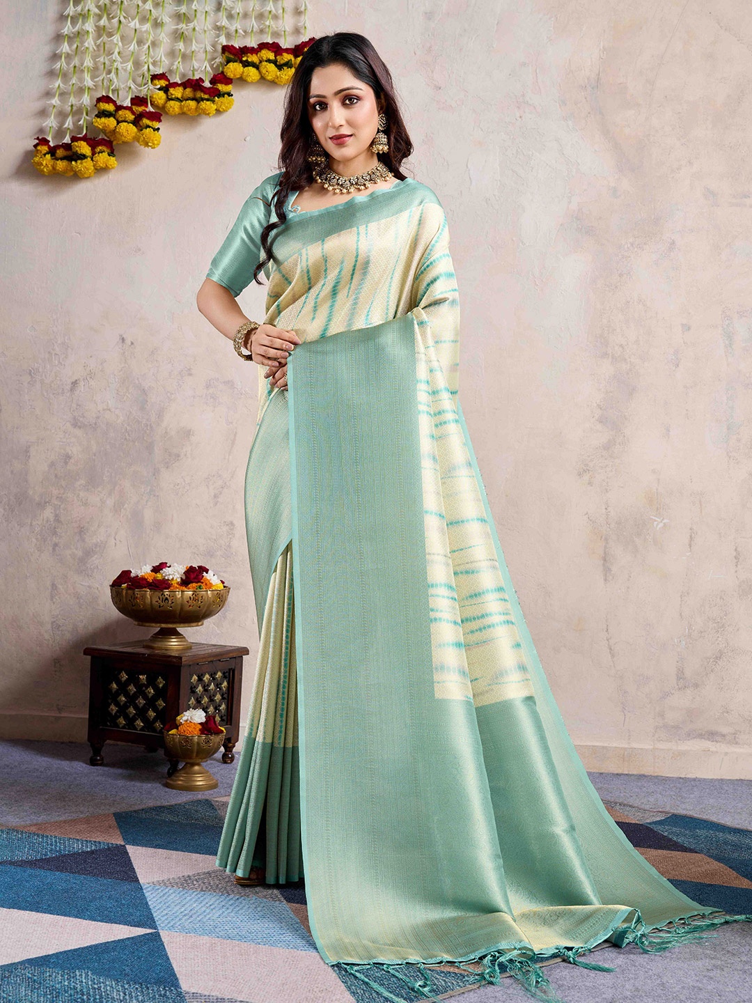 

Mitera Woven Design Zari Silk Blend Saree, Sea green