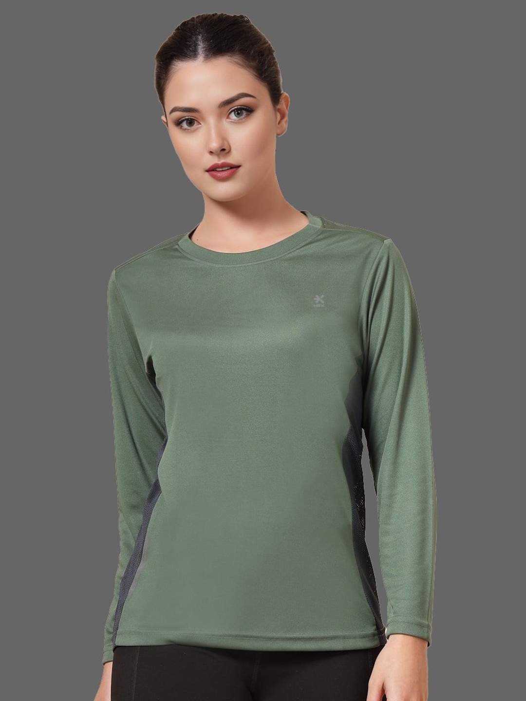 

HRX by Hrithik Roshan Women Colourblocked Round Neck T-shirt, Green