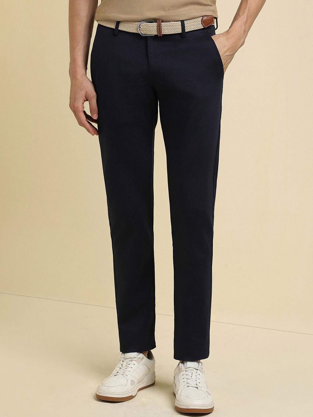 

Allen Solly Men Slim Fit Trousers, Navy blue