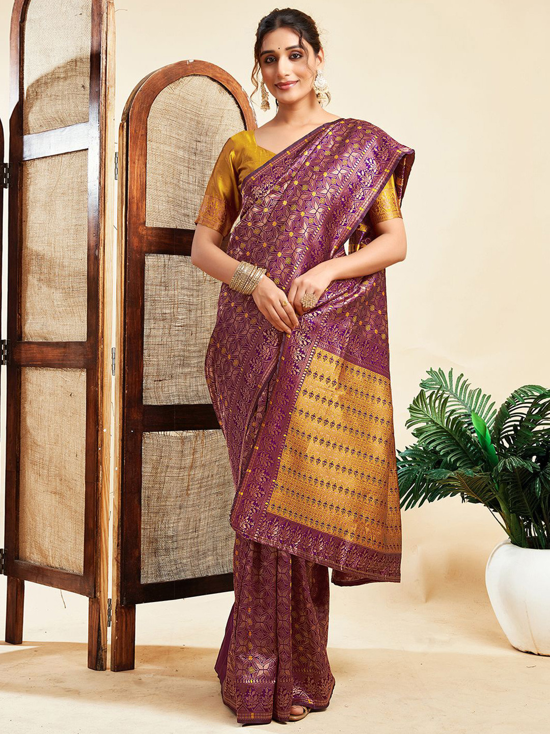 

HERE&NOW Floral Zari Banarasi Saree, Purple