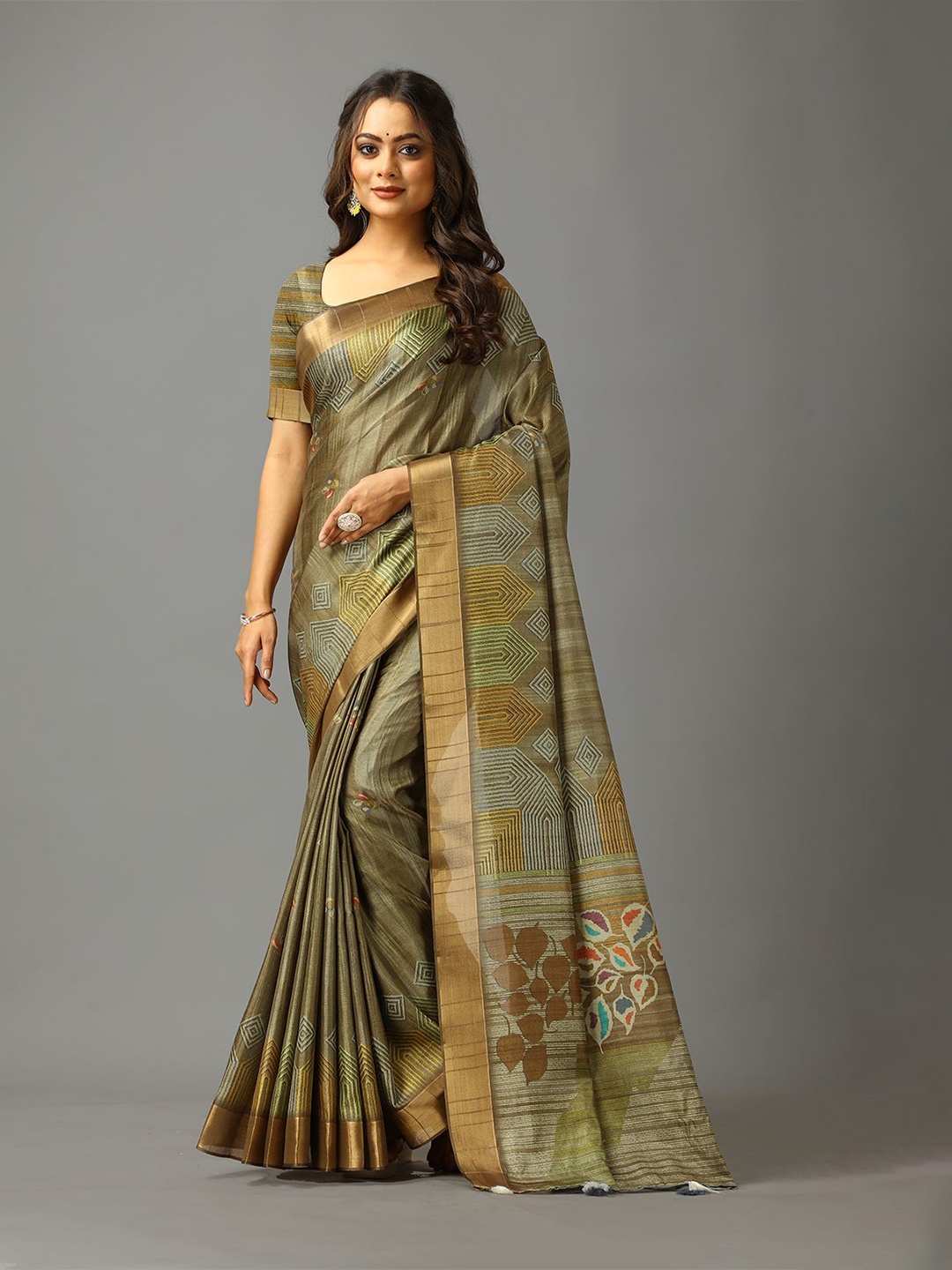 

NIRMAL CREATION Floral Zari Saree, Coffee brown