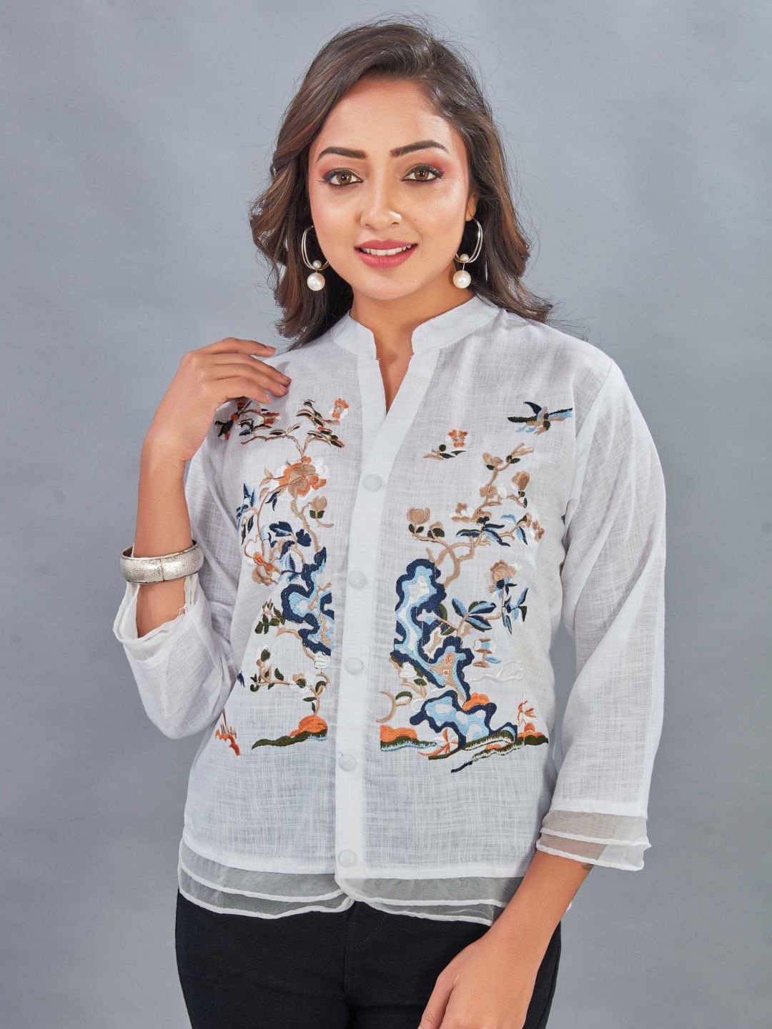 

Kesudi Floral Embroidered Mandarin Collar Shirt Style Top, White