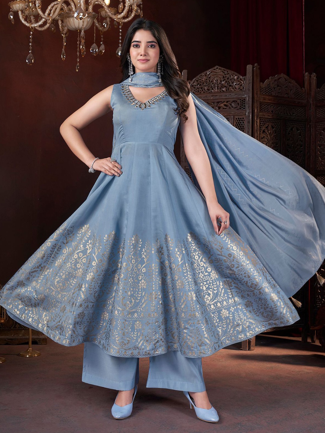 

ODETTE Women Floral Printed Regular Kurta with Palazzos & With Dupatta, Blue