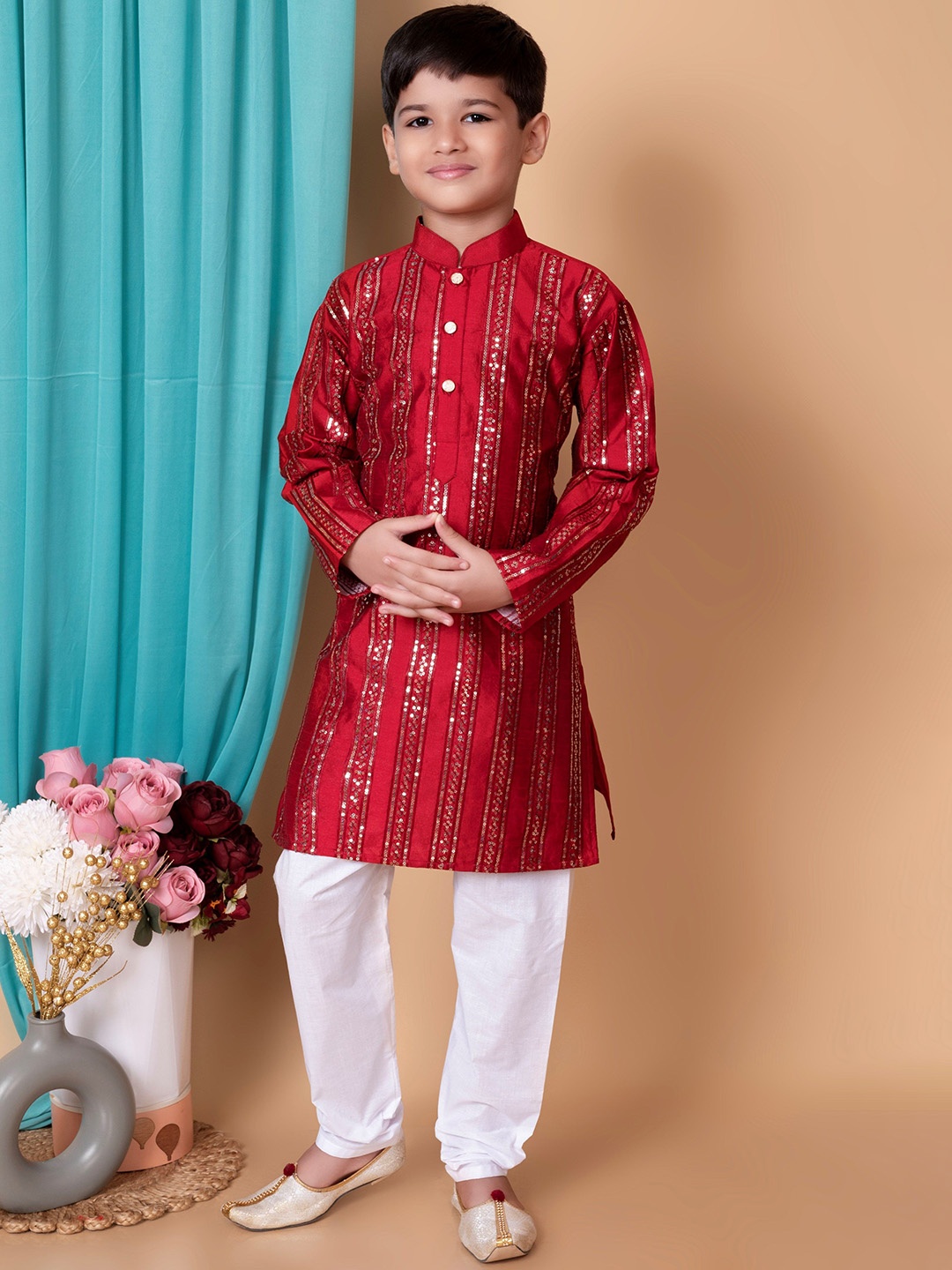 

Cae Boys Geometric Embroidered Sequinned Mandarin Collar Dupion Silk Kurta With Pyjamas, Maroon