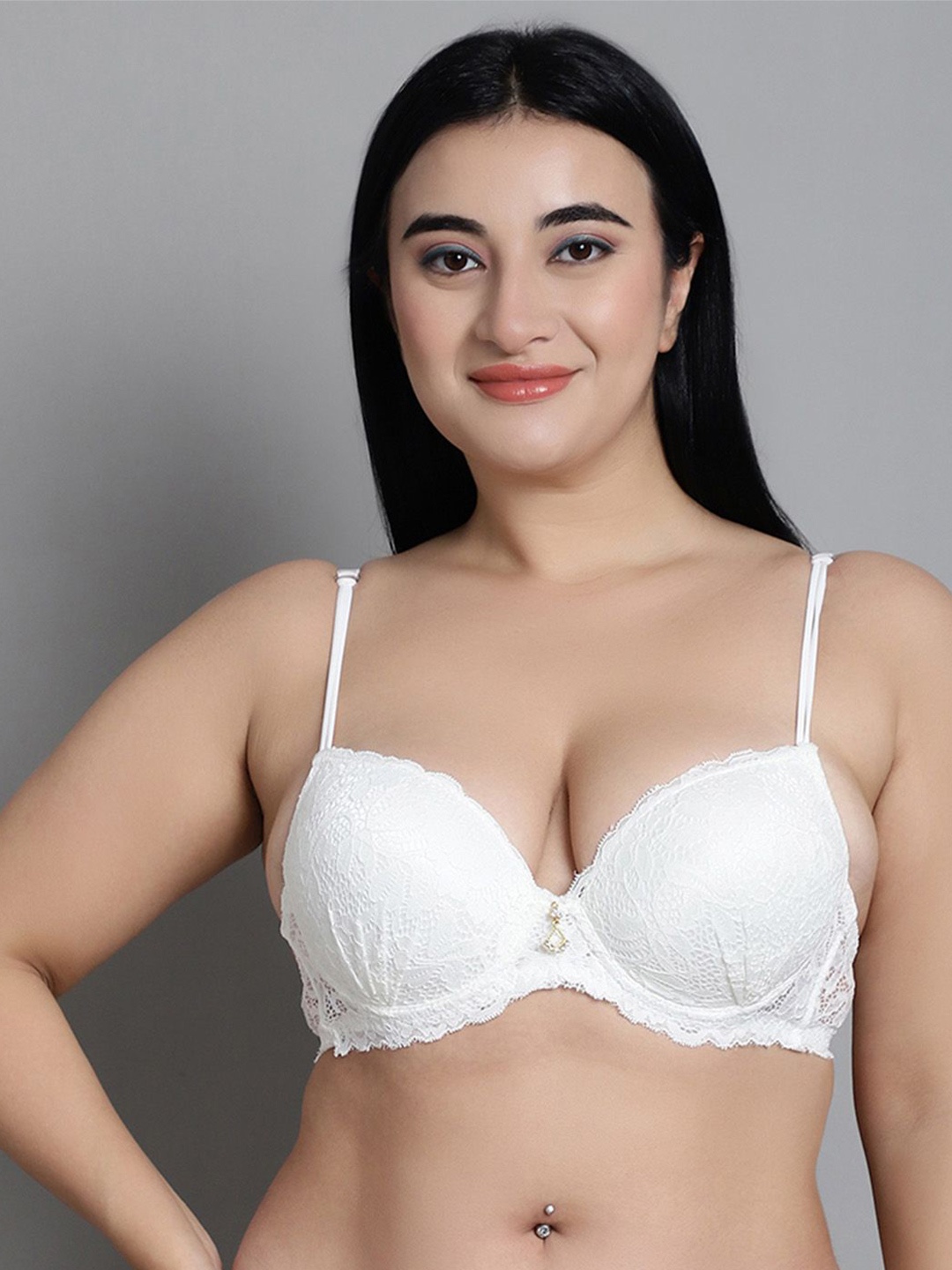 

MAKCLAN Floral Bra Medium Coverage Underwired Lightly Padded, White