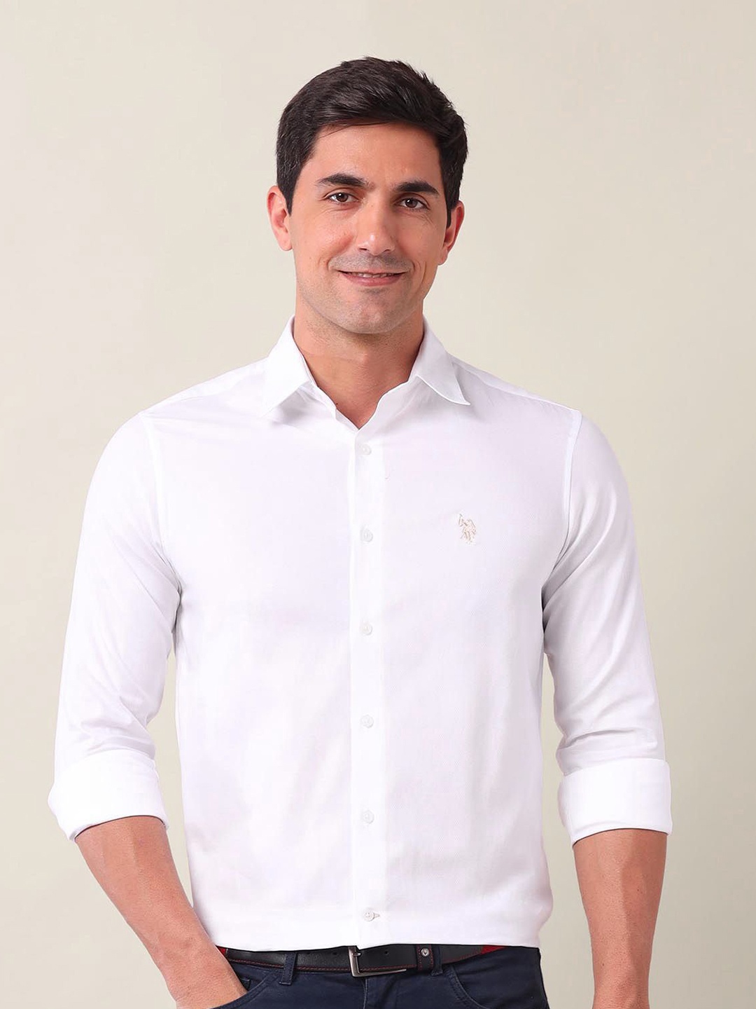 

U.S. Polo Assn. Men Classic Tailored Fit Opaque Casual Shirt, White