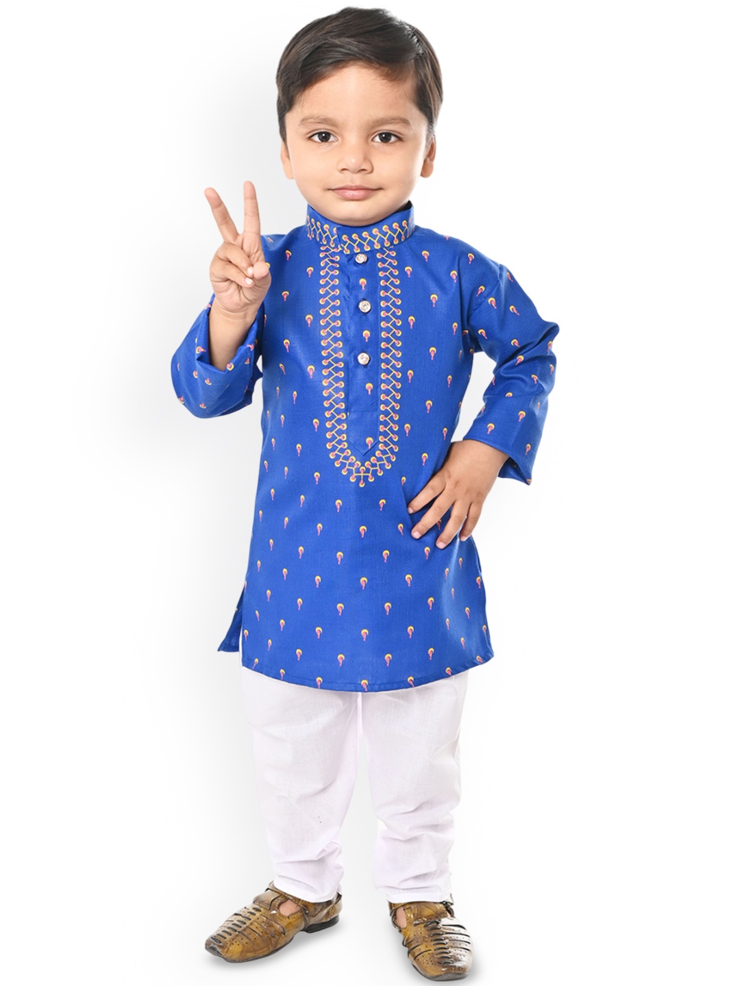 

Cae Boys Floral Printed Mandarin Collar Thread Work Straight Kurta With Churidar, Blue