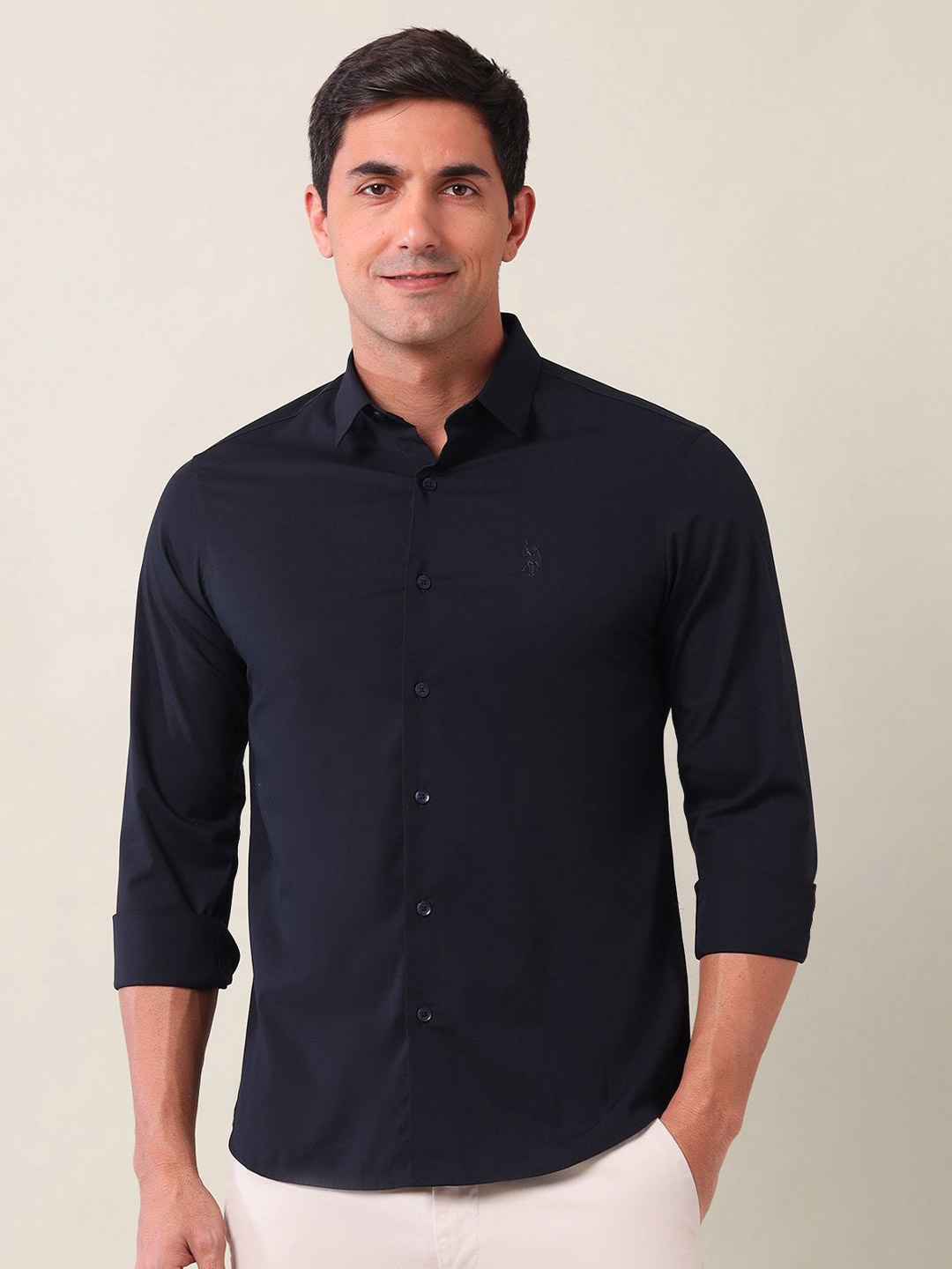 

U.S. Polo Assn. Men Classic Tailored Fit Opaque Casual Shirt, Blue