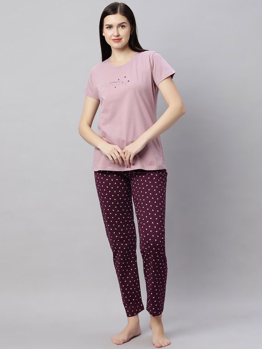 

QUIRA Women Printed Night suit, Mauve