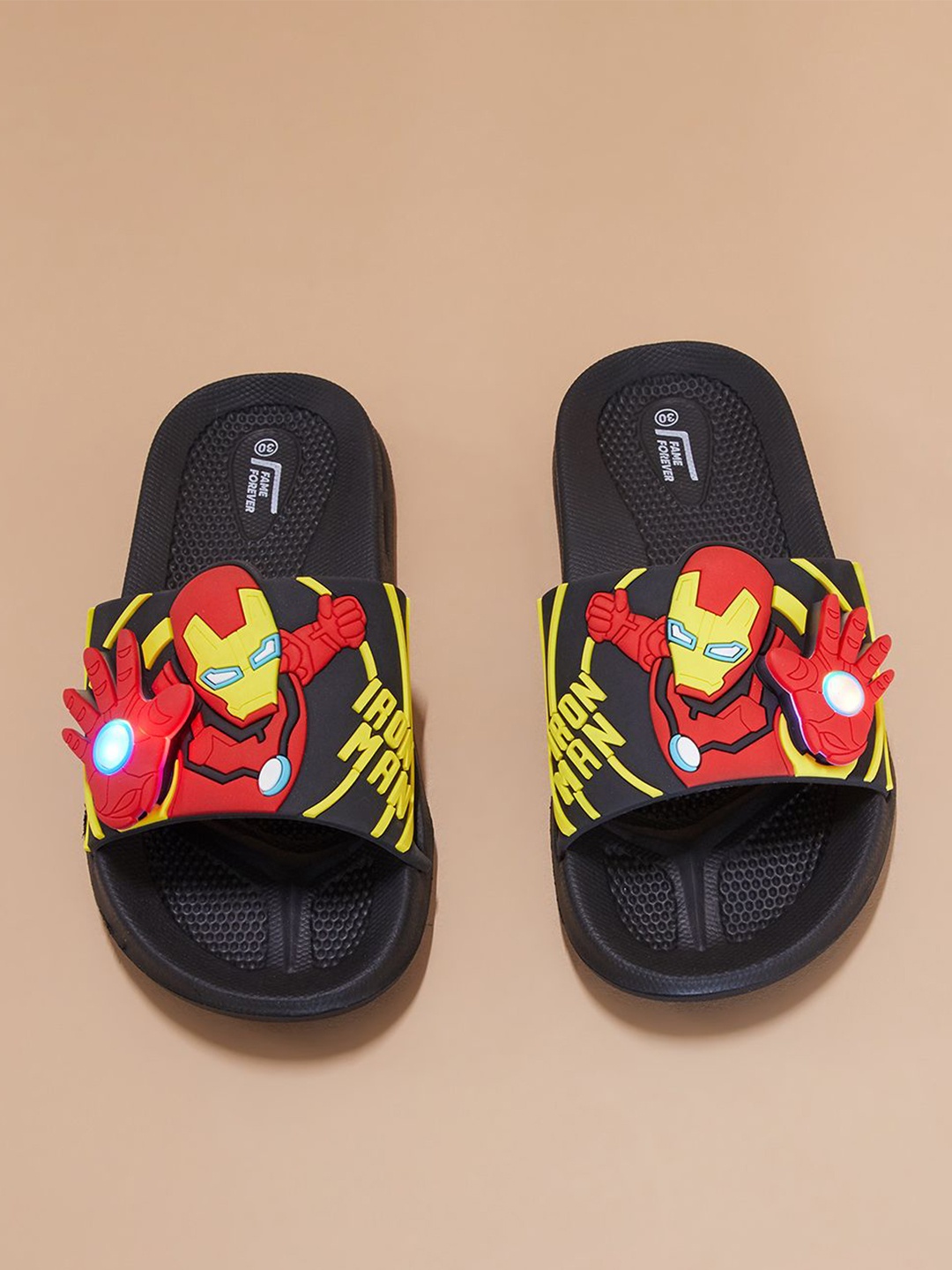 

Fame Forever by Lifestyle Boys Sliders, Black