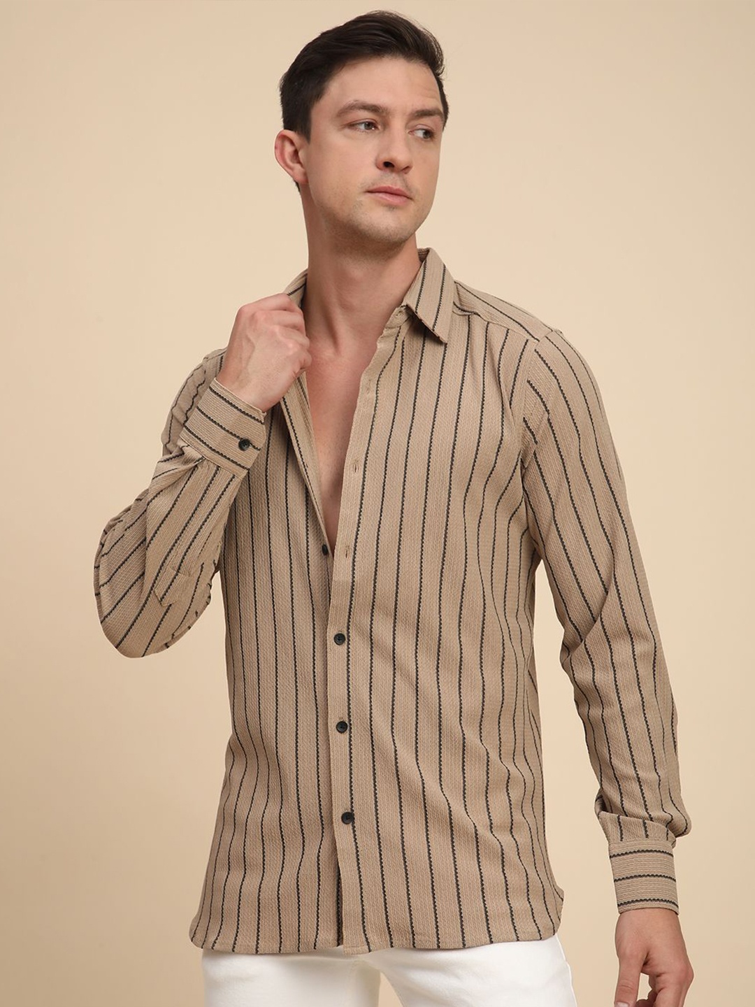 

Voroxy Men Relaxed Opaque Striped Casual Shirt, Khaki