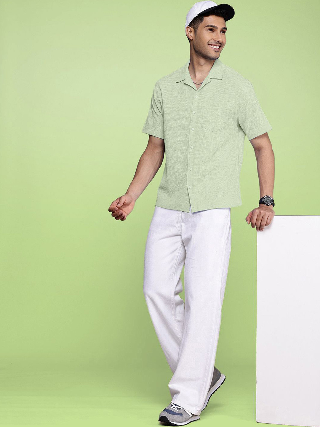 

Moda Rapido Men Standard Opaque Casual Shirt, Green