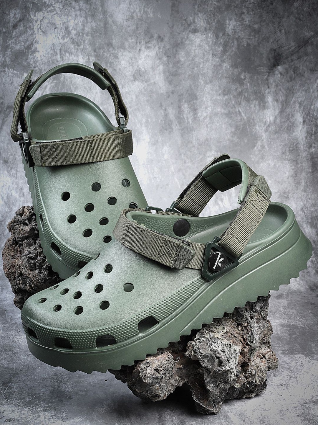 

BERSACHE Men Rubber Slip-On Comfort Sandals, Green